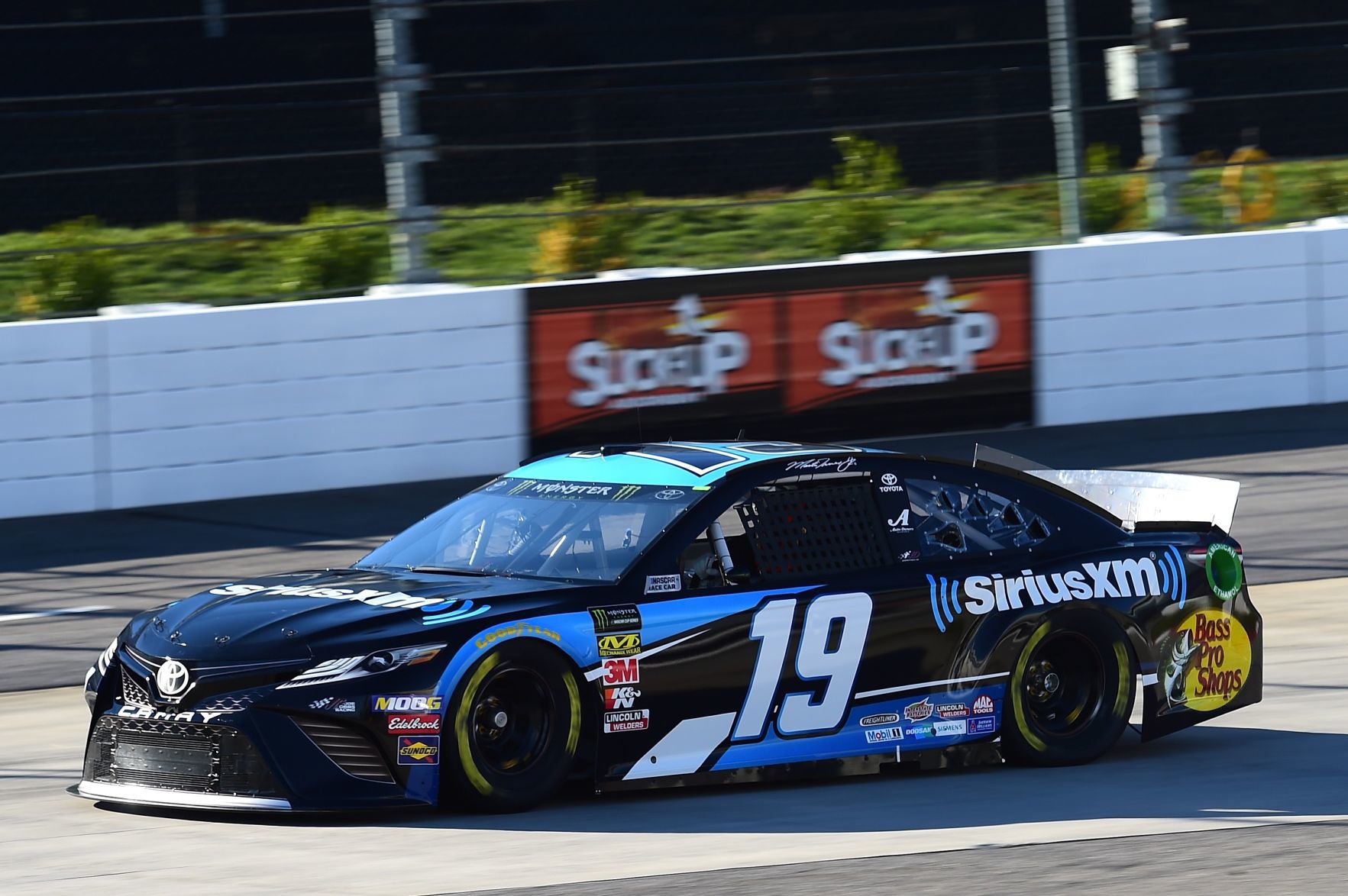 Monster Energy NASCAR Cup Series STP 500 - Practice